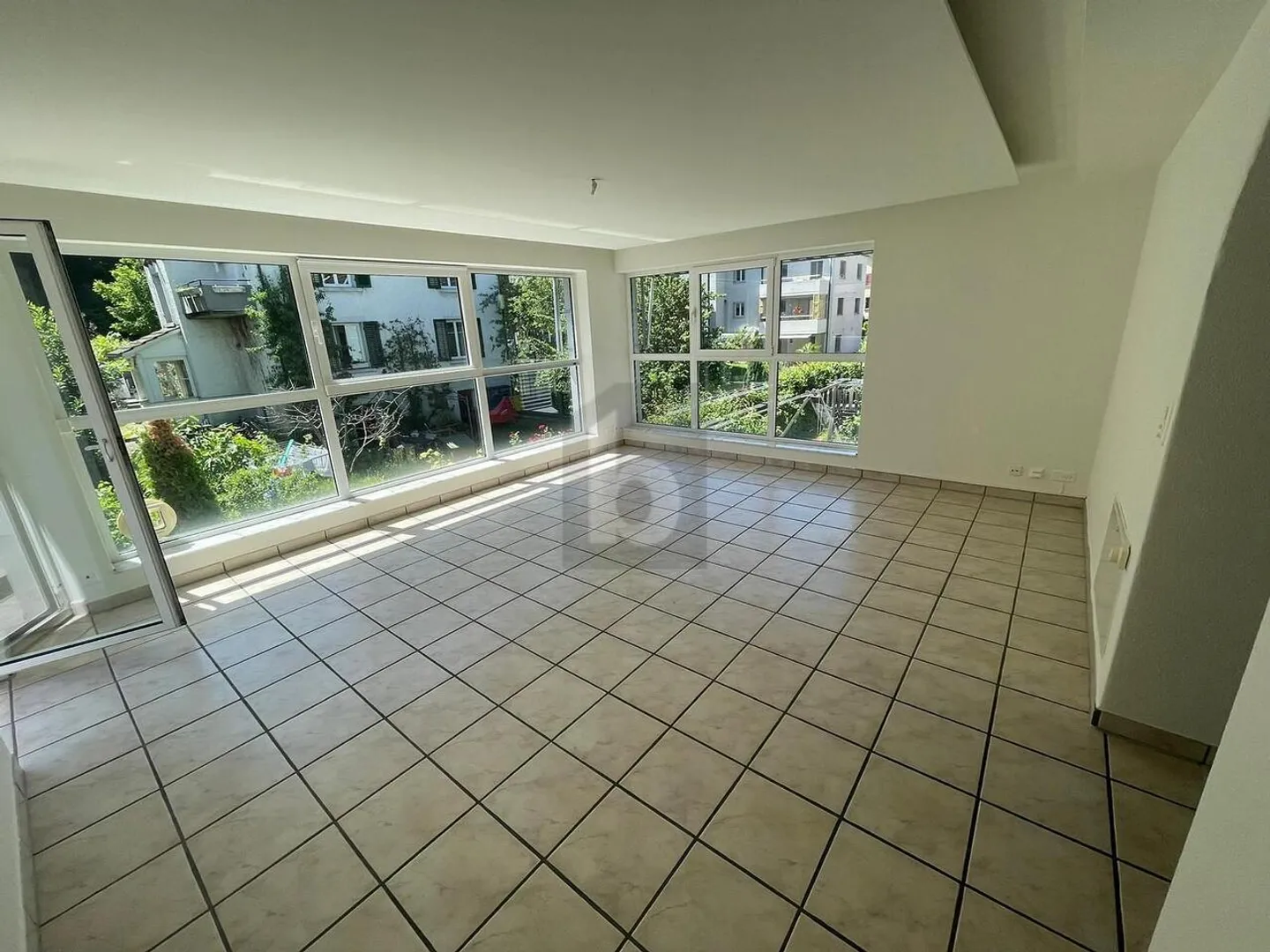 Bright Apartment in Seebach - Photo 2 of 6