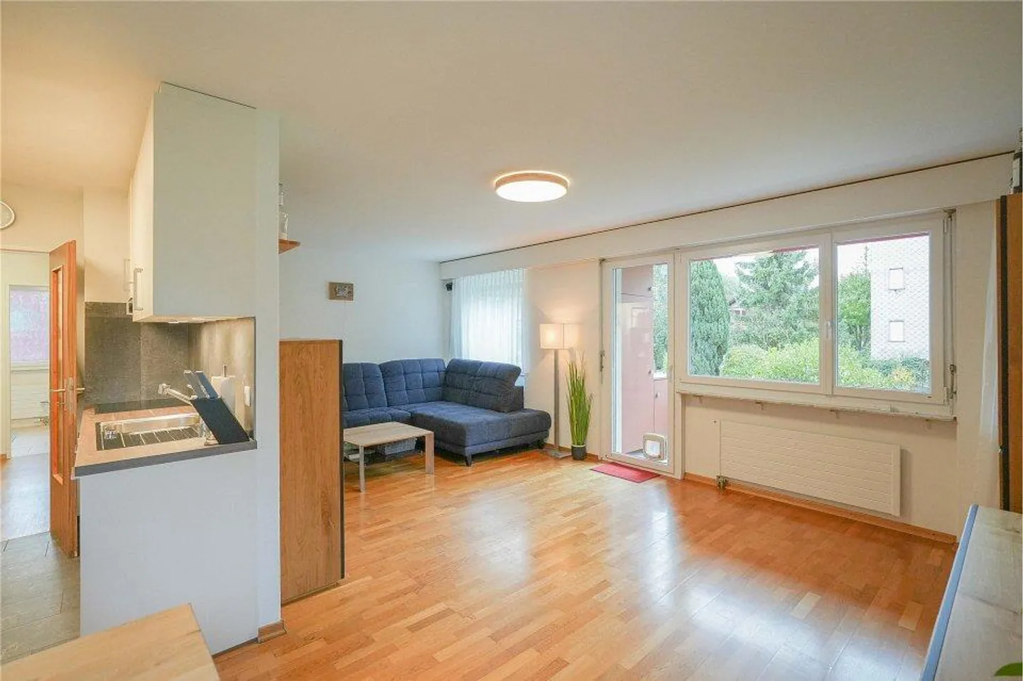 Ben tenuto e conveniente - Appartamento di 4,5 stanze con un giardino accogliente - Foto 12 di 13