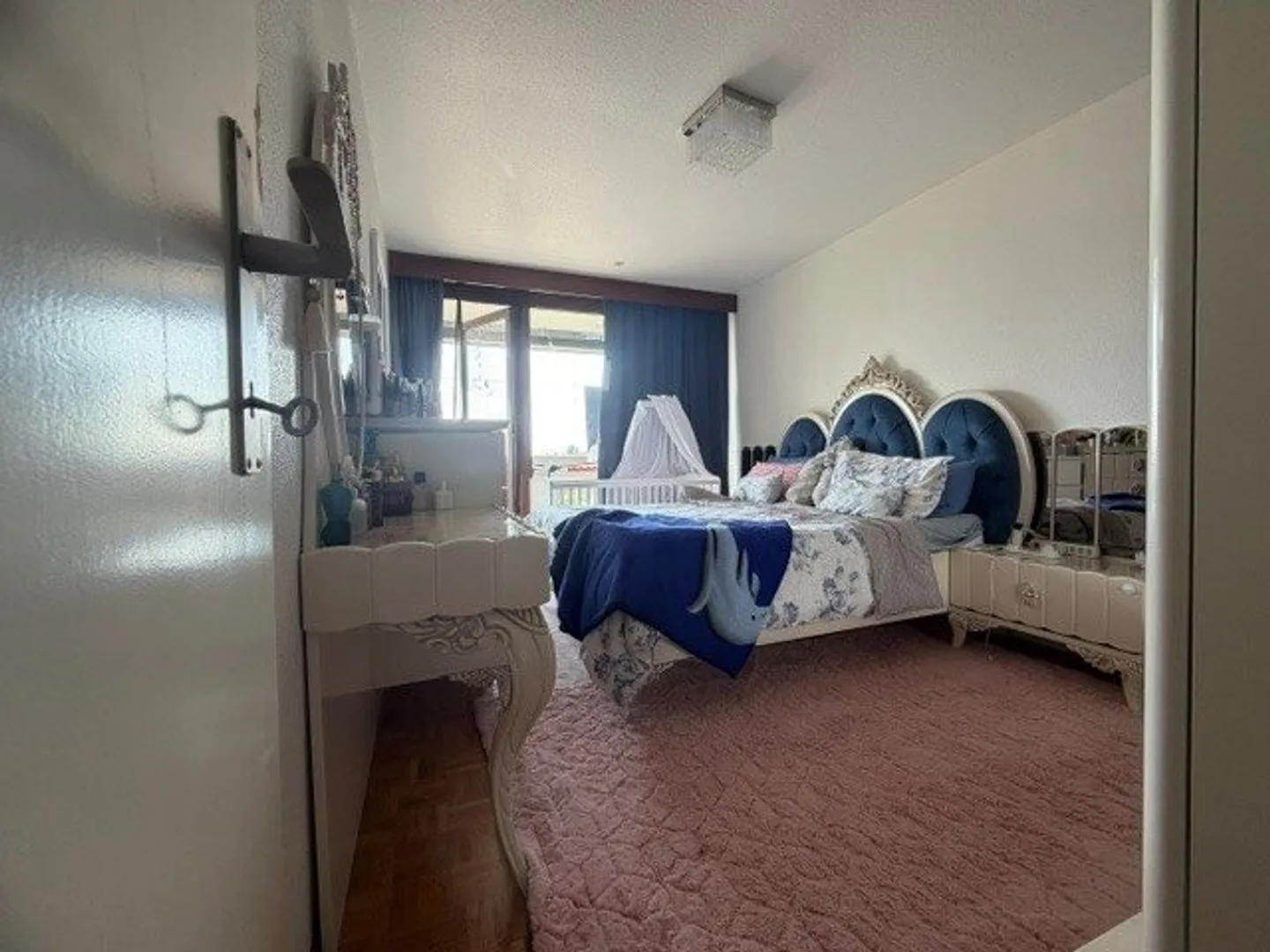 Chavannes District - Close to all amenities - Photo 7 of 11