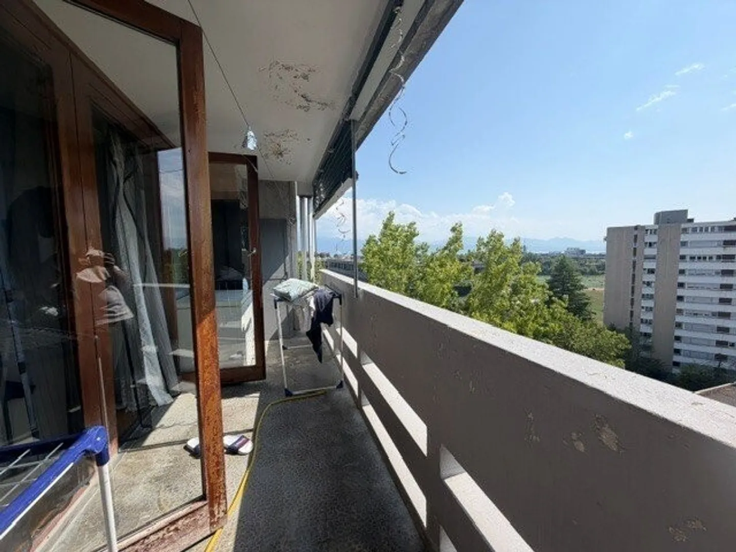 Chavannes District - Close to all amenities - Photo 8 of 11