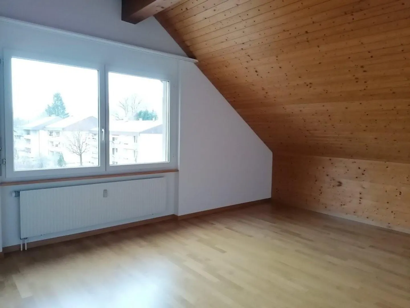 Cozy Attic Apartment with Fireplace - Photo 4 of 10