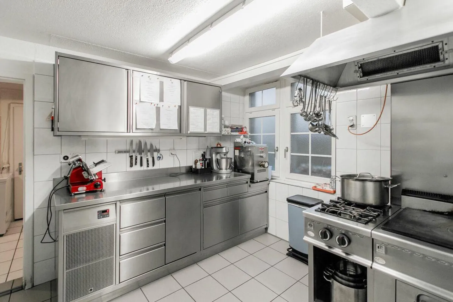 Old Town Property with Attractive Usage Mix - Photo 12 of 15