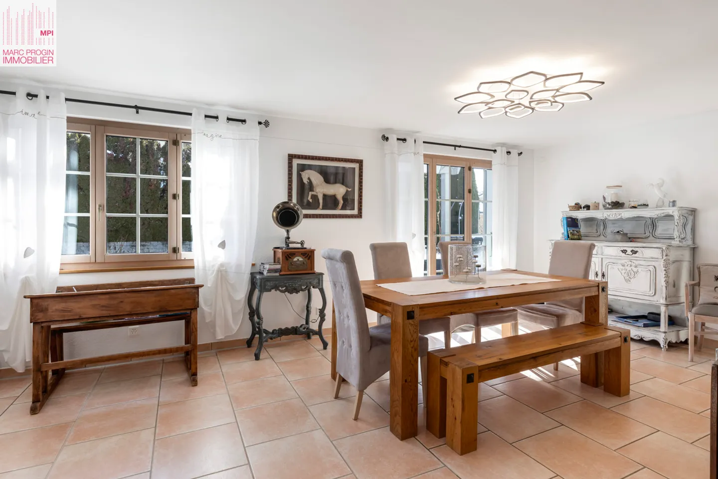 Splendid individual dwelling of 5/6 rooms and carport - Photo 6 of 15