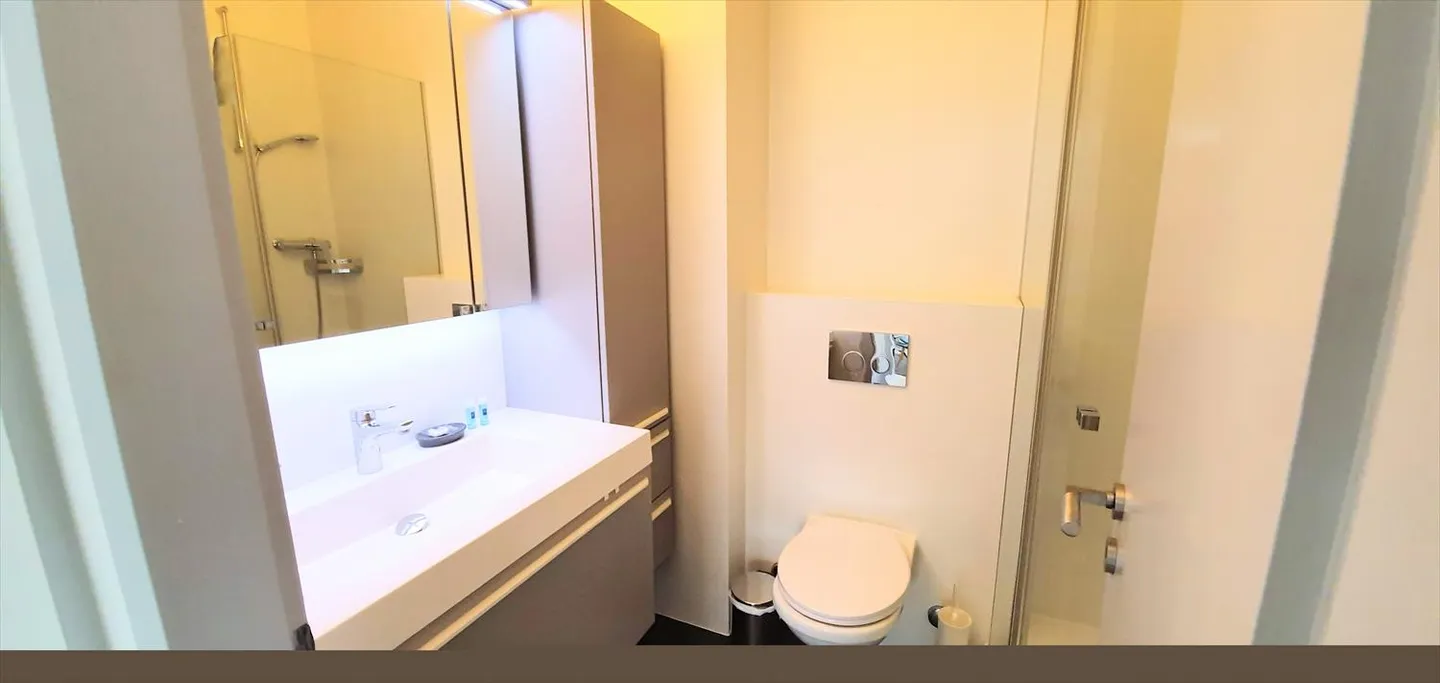 Appartamento arredato con 3 stanze - Foto 4 di 5