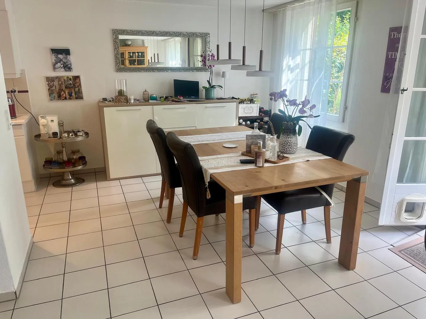 Apartment for rent - Photo 1 of 5