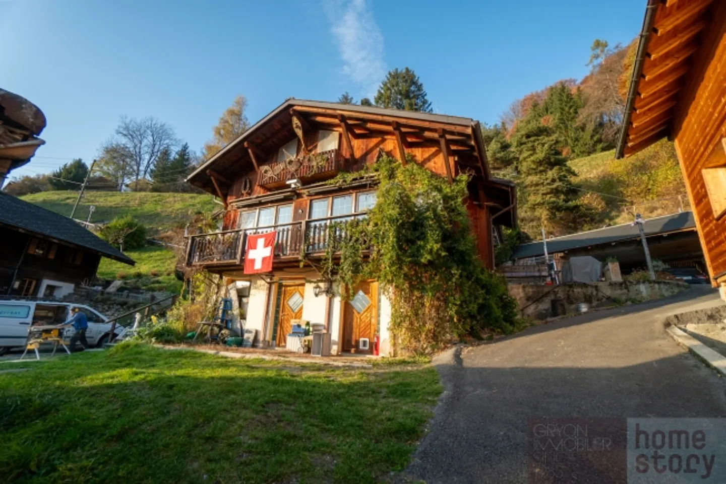 Charming chalet in the heart of Posses-sur-Bex - Photo 1 of 20