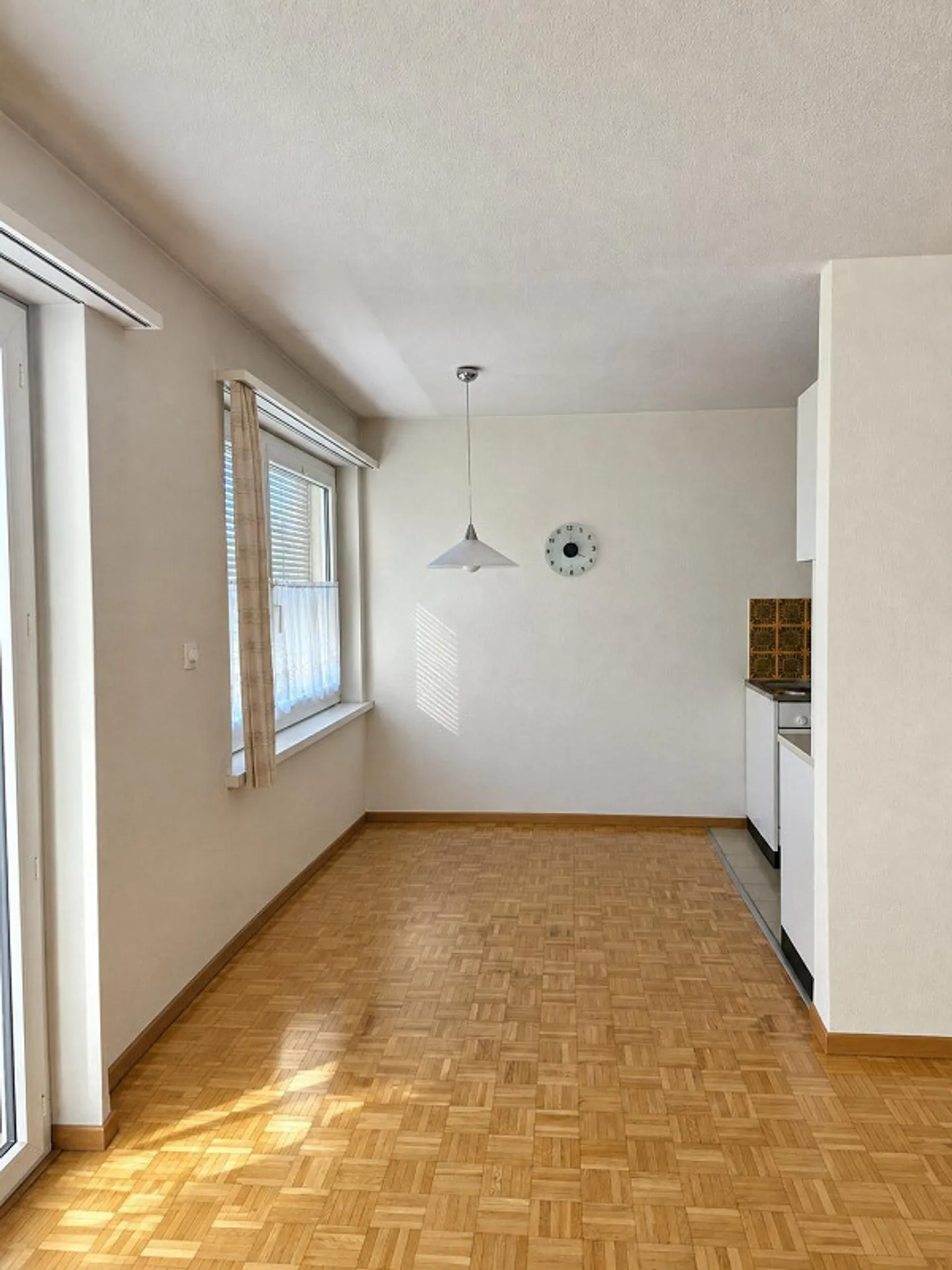 Charmante Wohnung in Bülach - Foto 3 von 8