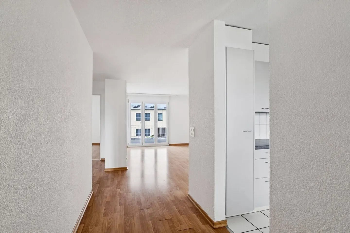 Charmante Wohnung mit Gratis Miete - Foto 2 von 9