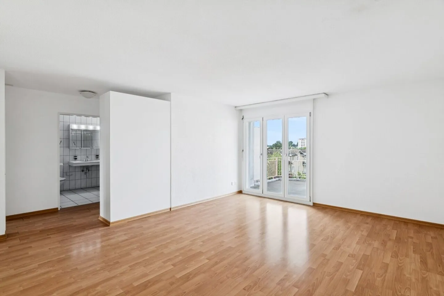 Charmante Wohnung mit Gratis Miete - Foto 3 von 9
