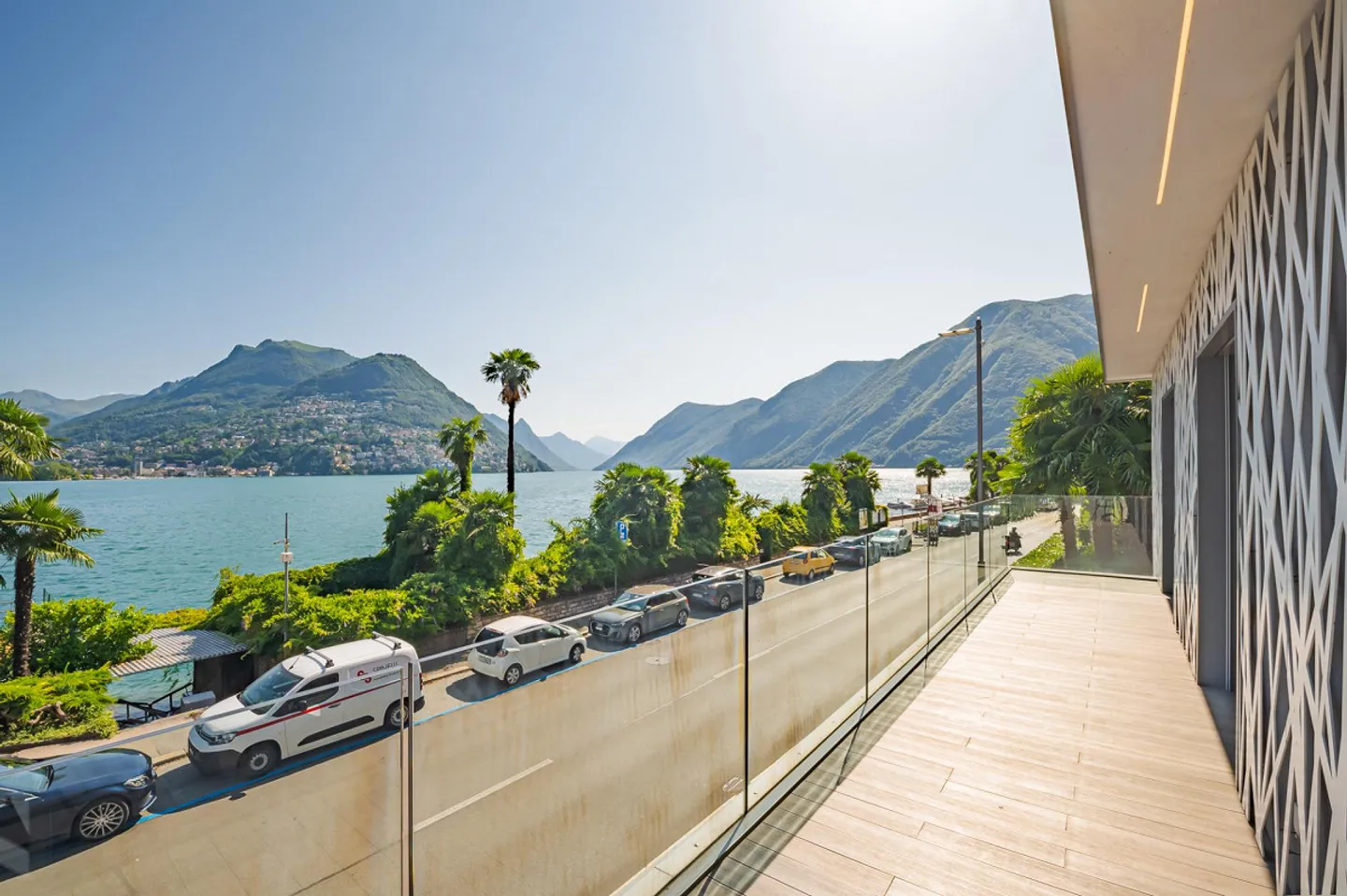 APPARTEMENT EN ATTIQUE AVEC VUE SUR LE LAC À PARADISO MEUBLÉ - Photo 5 sur 12