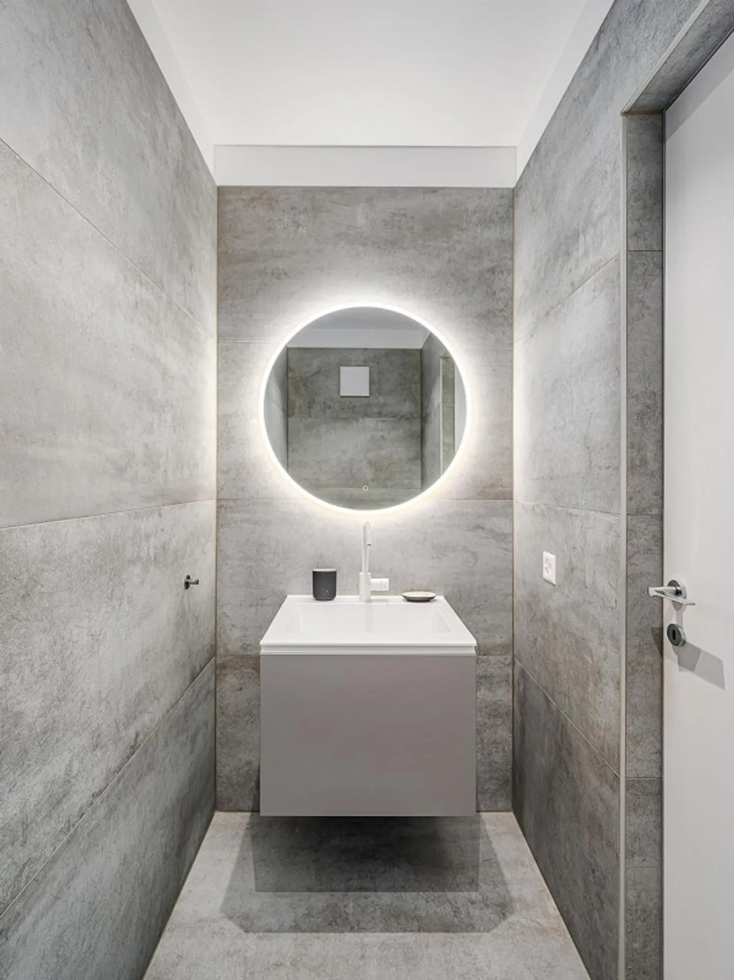 APPARTEMENT EN ATTIQUE AVEC VUE SUR LE LAC À PARADISO MEUBLÉ - Photo 10 sur 12