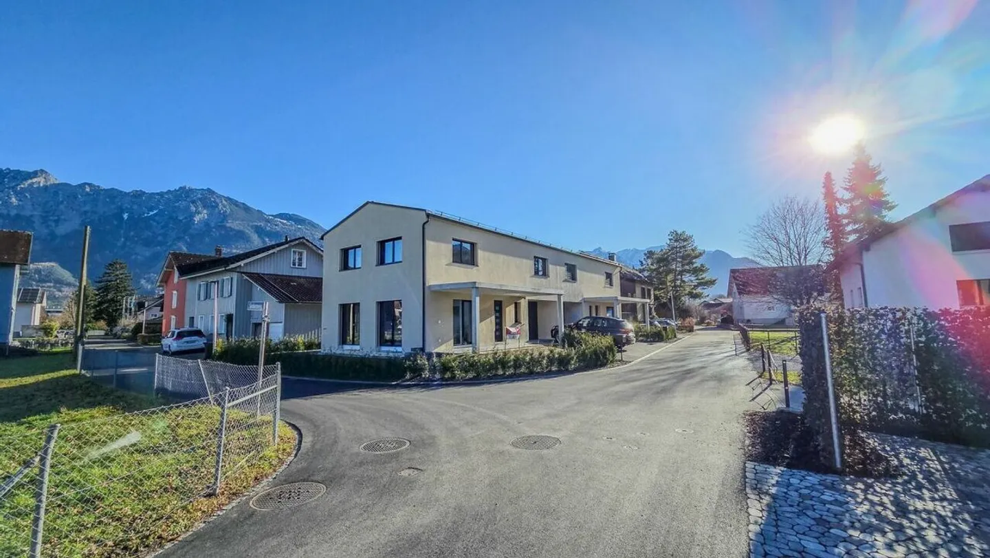 Modernes Doppeleinfamilienhaus in Buchs - Foto 20 von 20