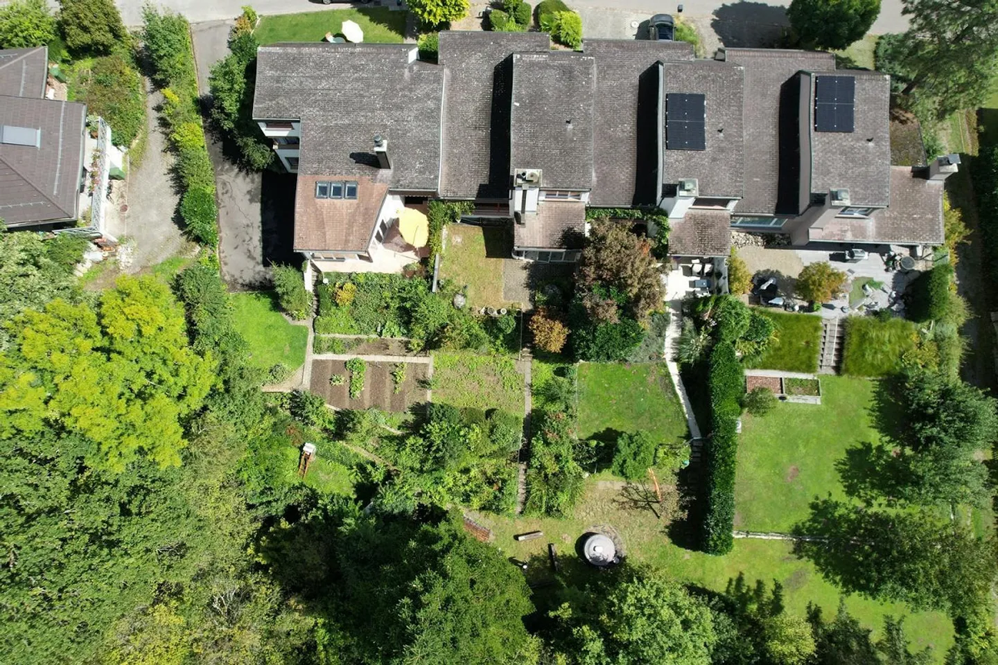Charmantes Einfamilienhaus am Bach - Foto 2 von 13