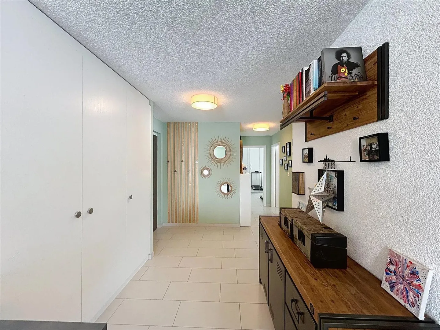 Spacieux et lumineux 4.5 pièces idéalement situé - Photo 5 sur 13