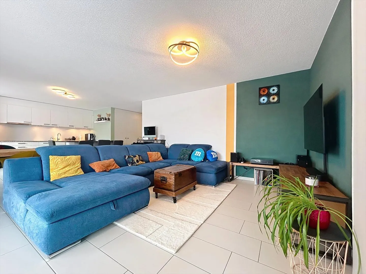 Spacieux et lumineux 4.5 pièces idéalement situé - Photo 10 sur 13