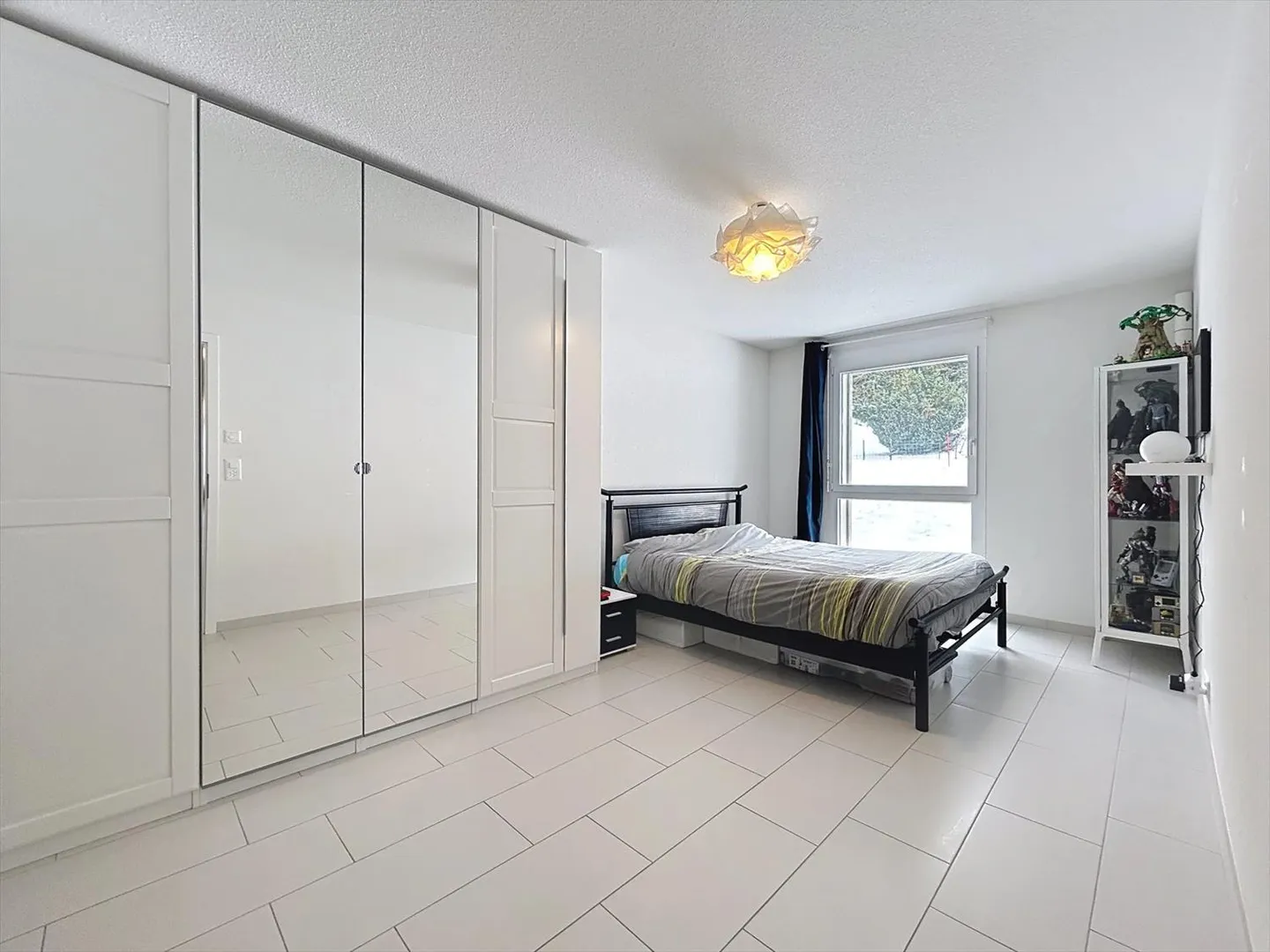 Spacieux et lumineux 4.5 pièces idéalement situé - Photo 13 sur 13