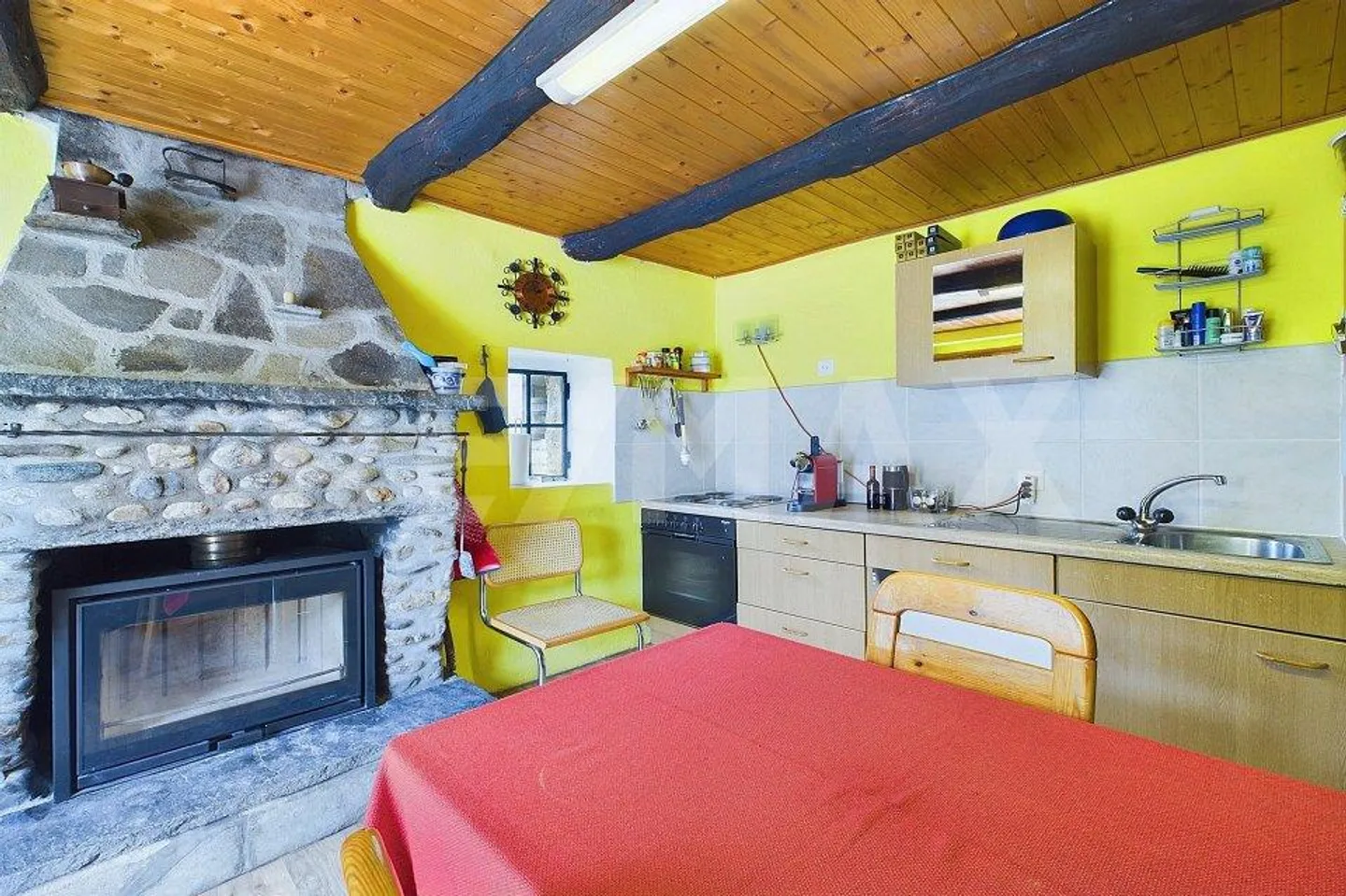 Interessante rustico ticinese con grande terreno - Foto 10 di 13