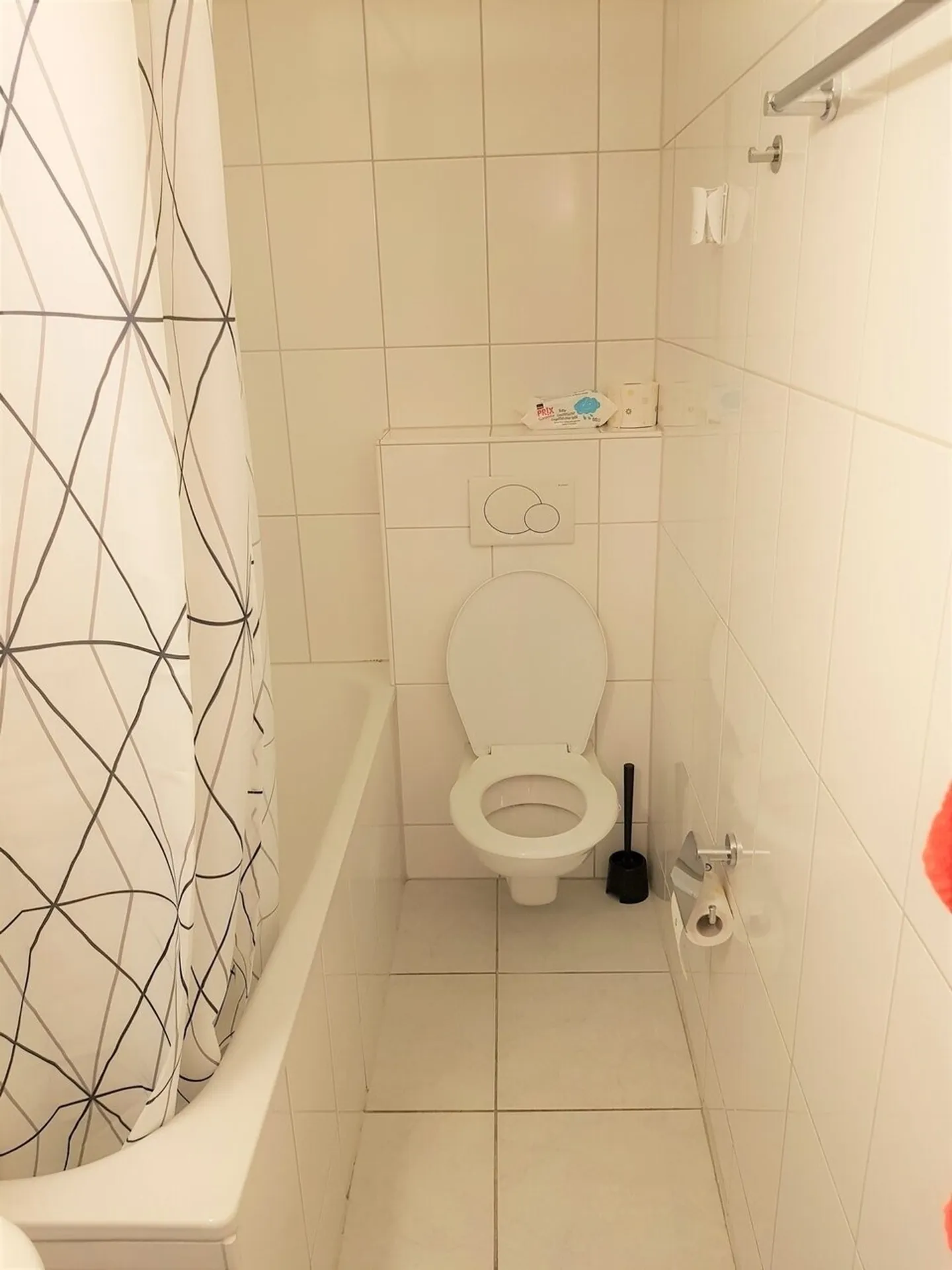 Bel appartement 1 pièce en ville - Photo 3 sur 6