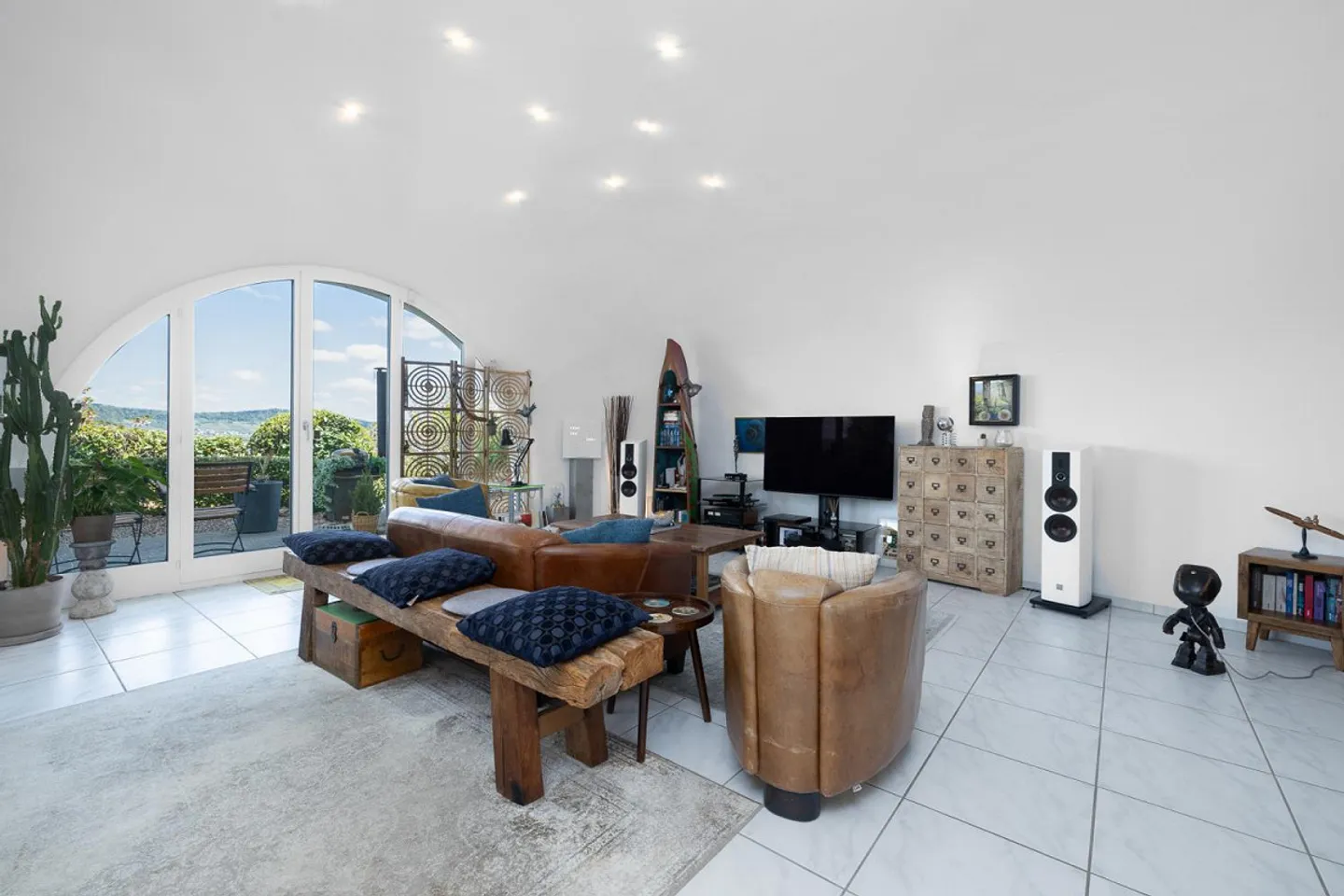 Maison de Terre avec Style et Merveille d'Espace - Photo 5 sur 13