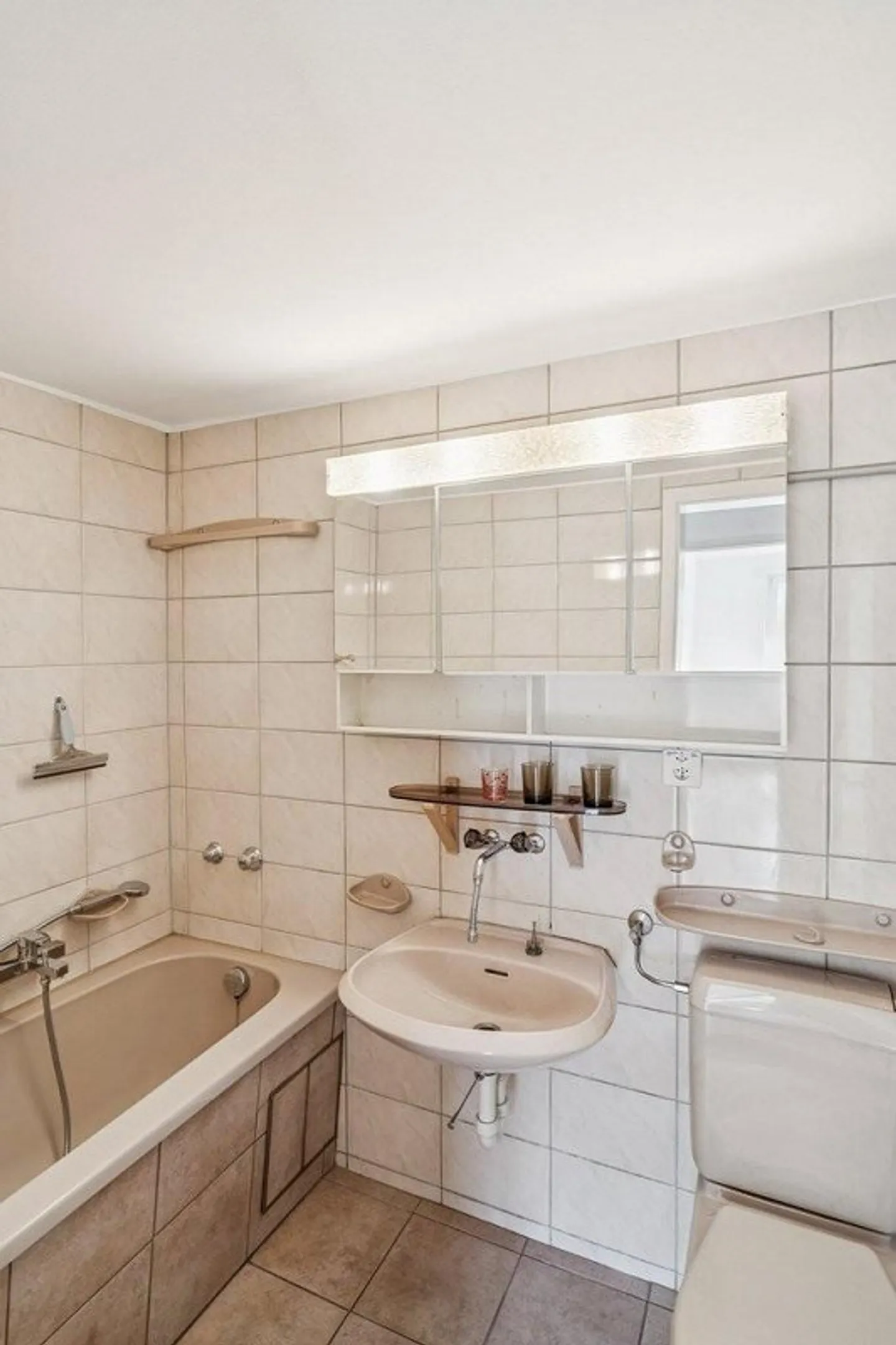 Charmante Wohnung Nähe Wettsteinplatz - Foto 3 von 9