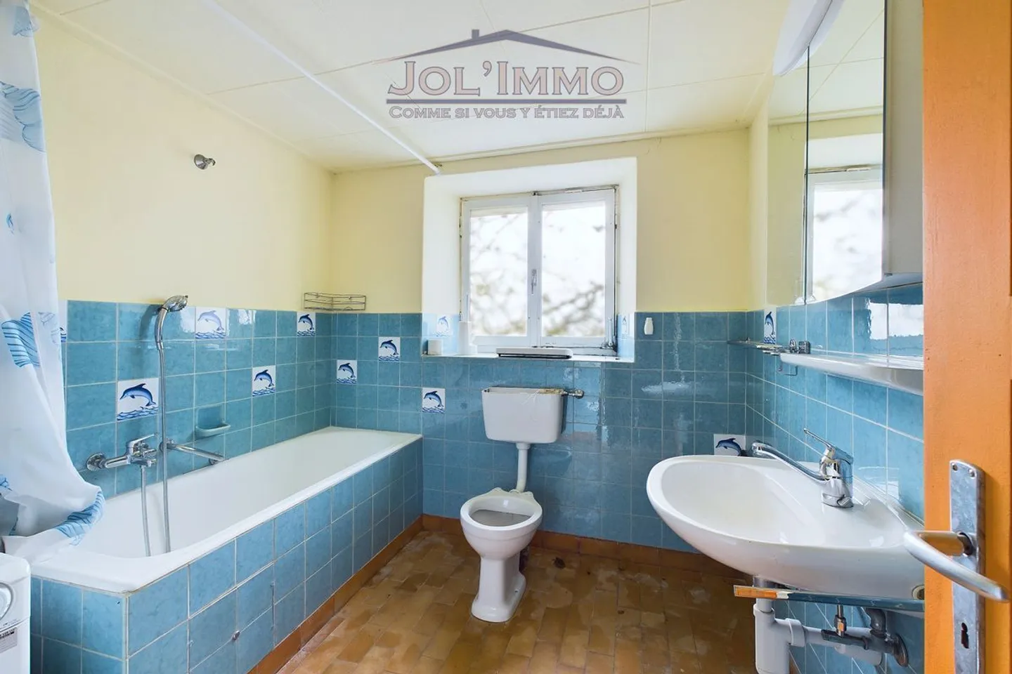 Maison à rénover avec grand terrain - Photo 8 sur 11