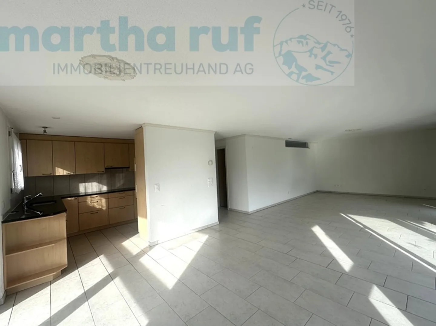 Appartamento attraente di 3,5 stanze sull'Aare con una vista panoramica mozzafiato delle montagne - Foto 4 di 16