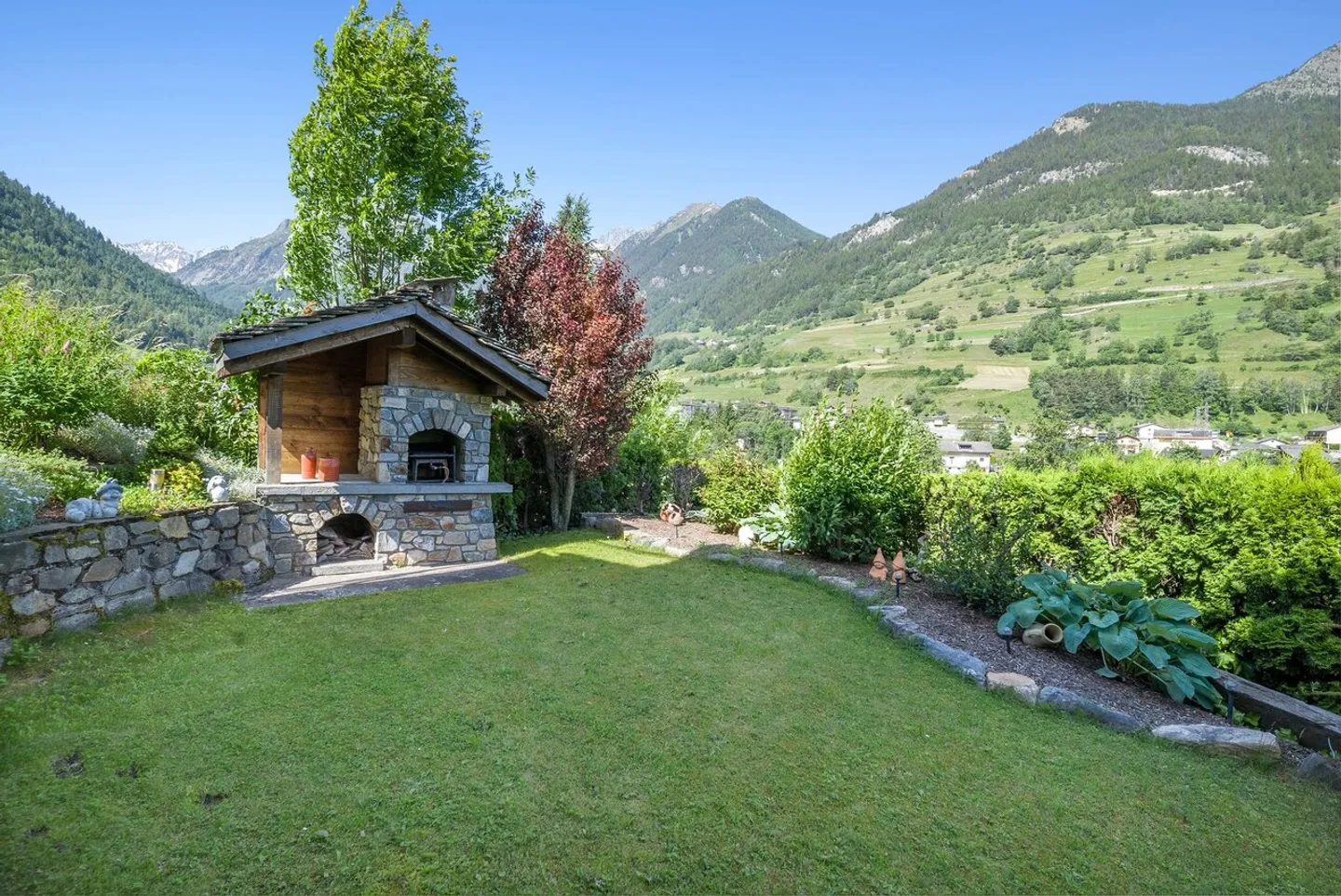 «Charmantes Einfamilienhaus mit Garten und Aussicht» - Foto 10 von 11