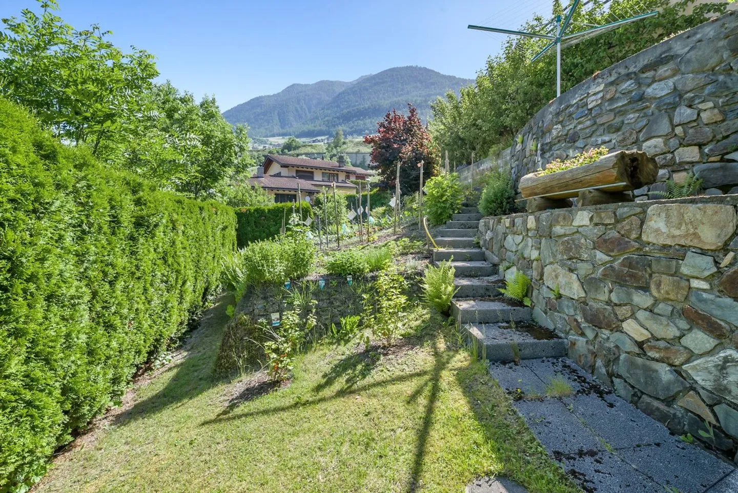 «Charmantes Einfamilienhaus mit Garten und Aussicht» - Foto 11 von 11