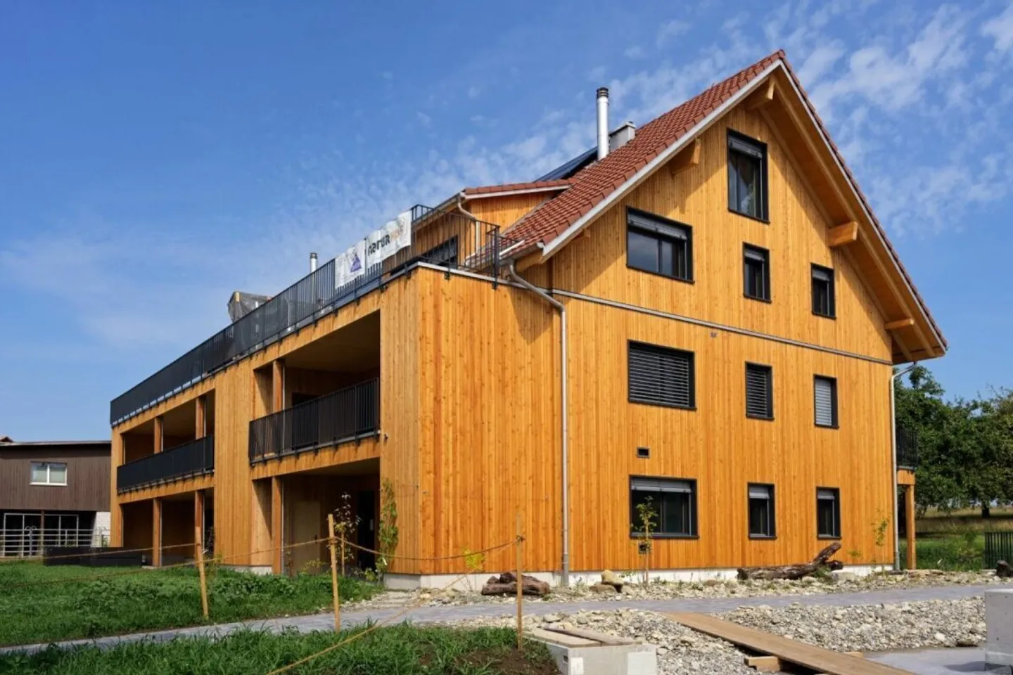 Moderne Holzwohnungen im Thurgau - Foto 1 von 11