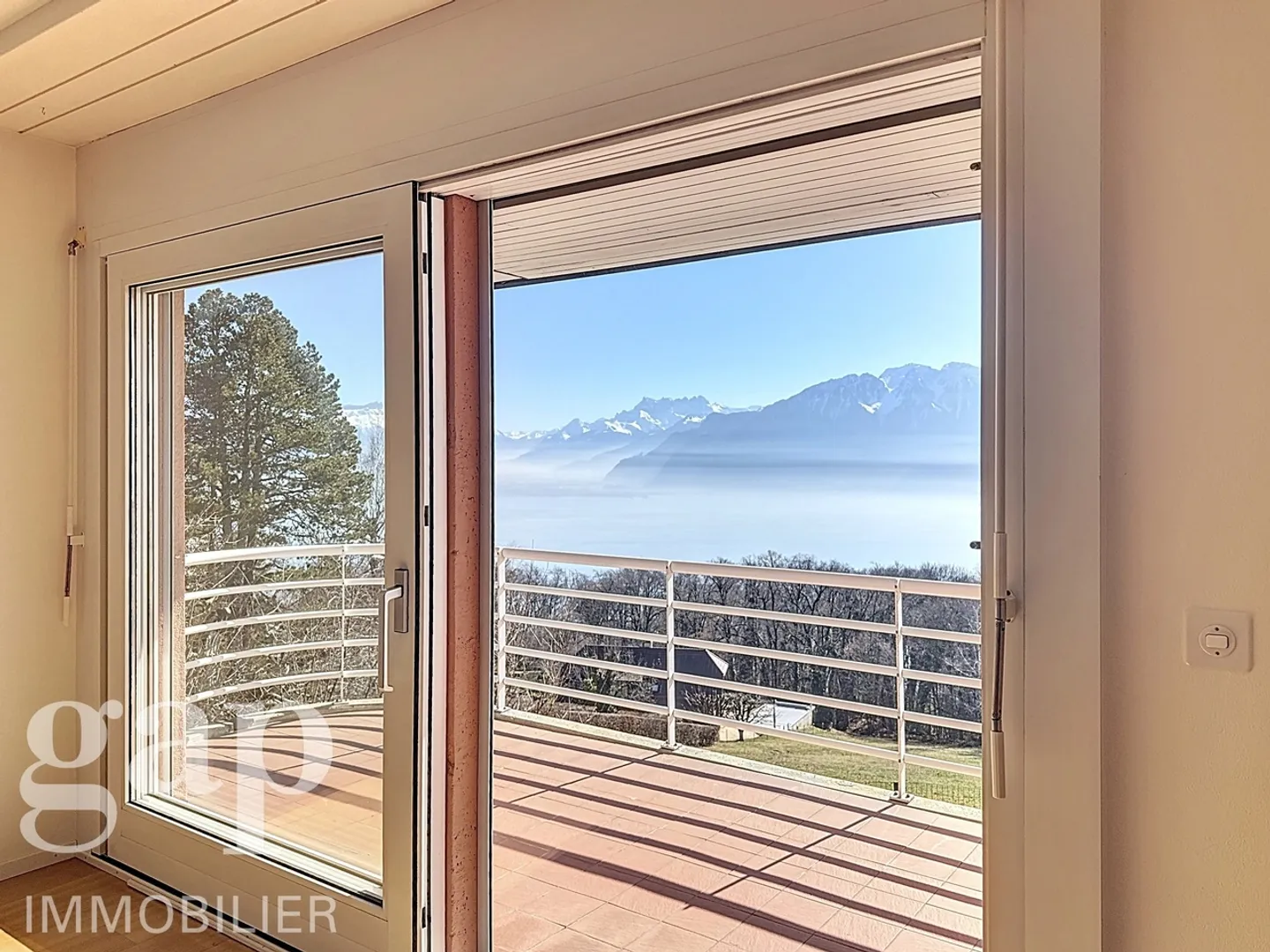 Superbes 3,5 Zimmer mit atemberaubendem Blick – Chardonne - Photo 8 sur 8