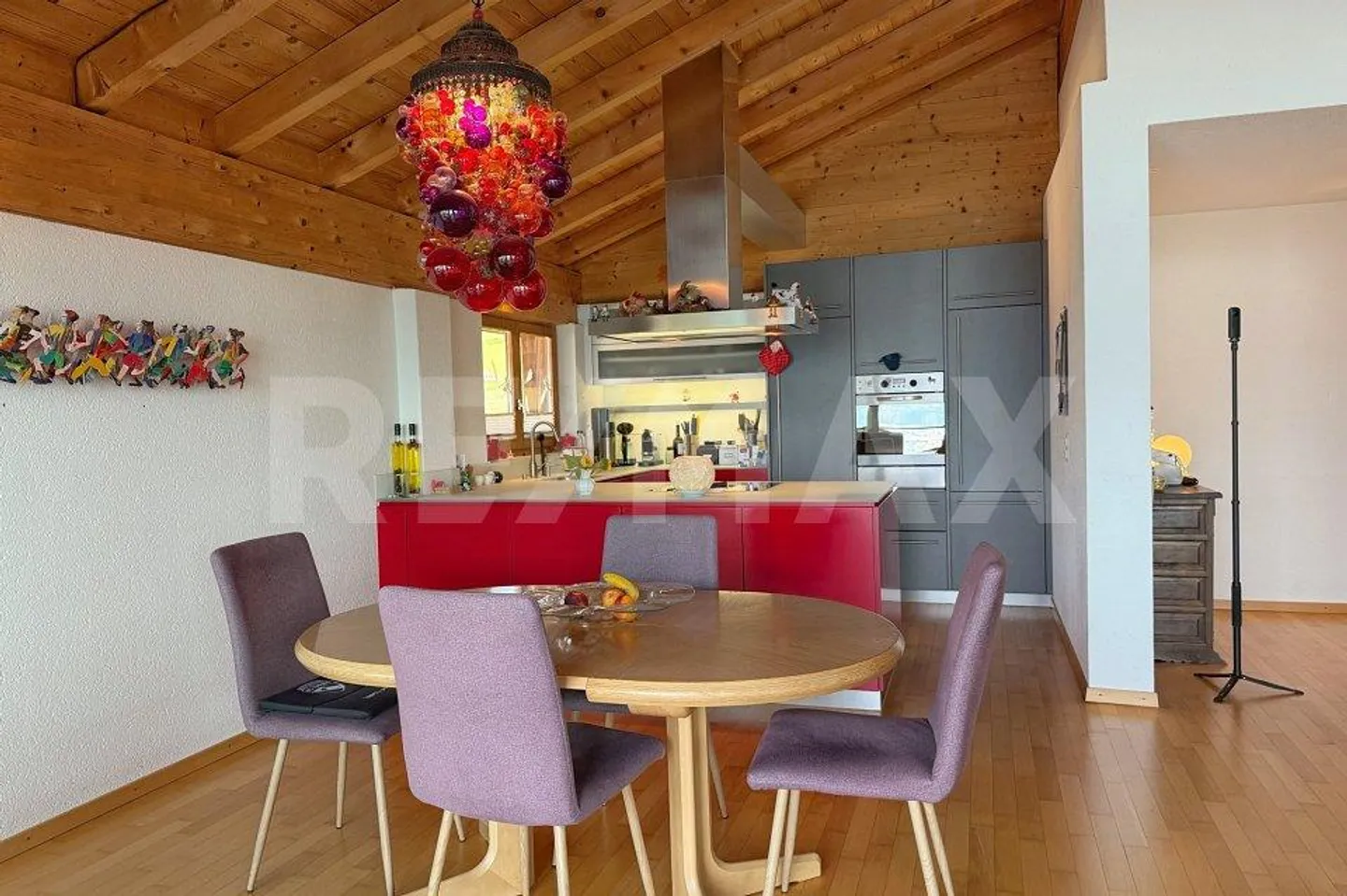 Luxurious Maisonette Apartment in Sigriswil with Mountain and Lake View - Photo 13 of 13