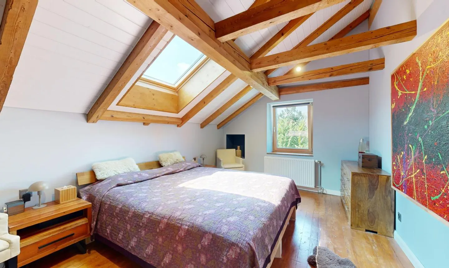 «Einfamilienhaus mit grosszügigem Garten und Einliegerwohnung» - Foto 8 von 13