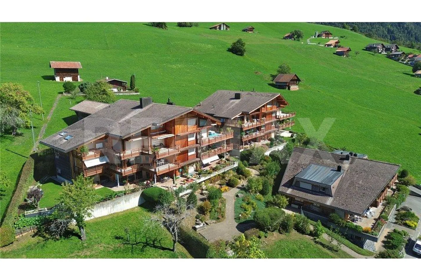 Luxurious Maisonette Apartment in Sigriswil with Mountain and Lake View - Photo 12 of 13