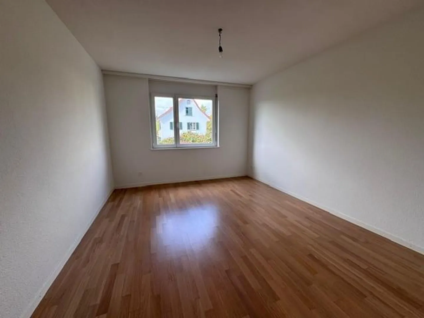 grosszügige Wohnung an ruhiger Lage zu vermieten - Foto 4 von 7