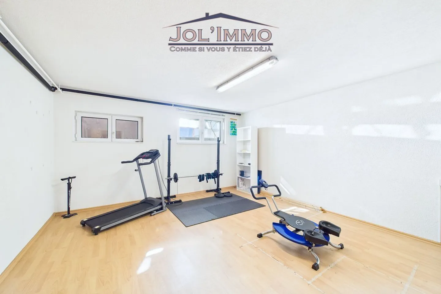 Haus mit Panoramablick und Wohlfühlbereichen in Moutier - Foto 12 von 13