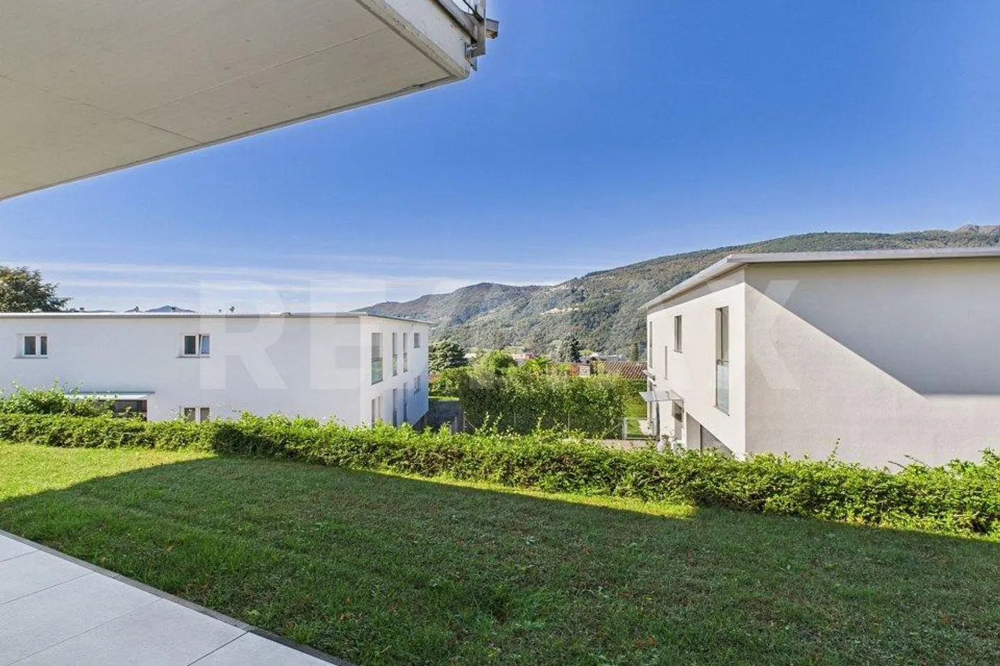 Moderne Einfamilienhaus mit 8 Zimmern in ruhiger Wohnlage - Foto 8 von 13