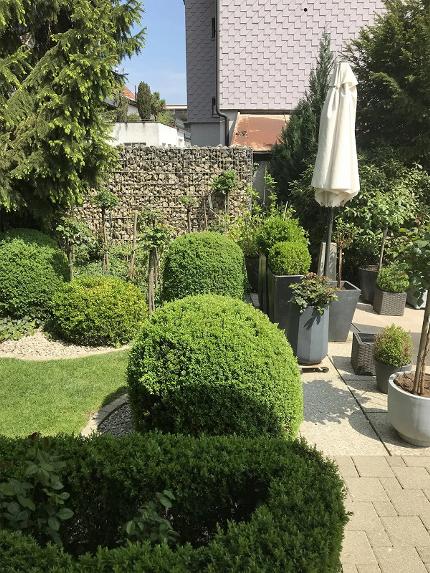 Bel appartement de 3,5 pièces à louer, situé au centre - Photo 2 sur 10