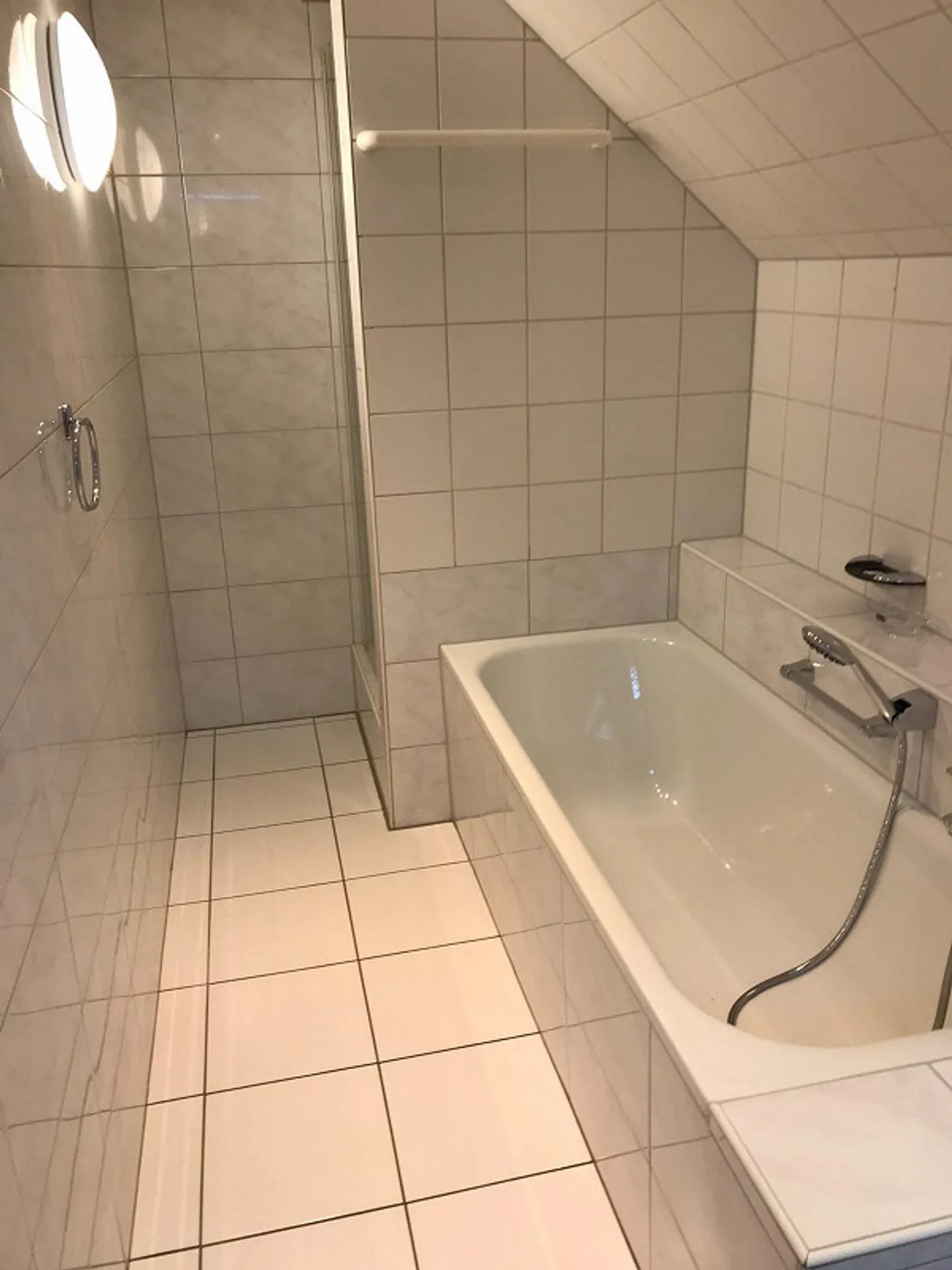 Bel appartement de 3,5 pièces à louer, situé au centre - Photo 5 sur 10