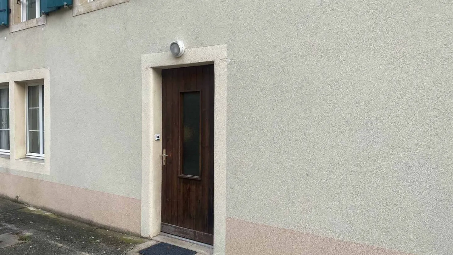 Charmante 2-Zimmer-Wohnung mit separatem Eingang Valeyres-sous-Montagny - Foto 9 von 11