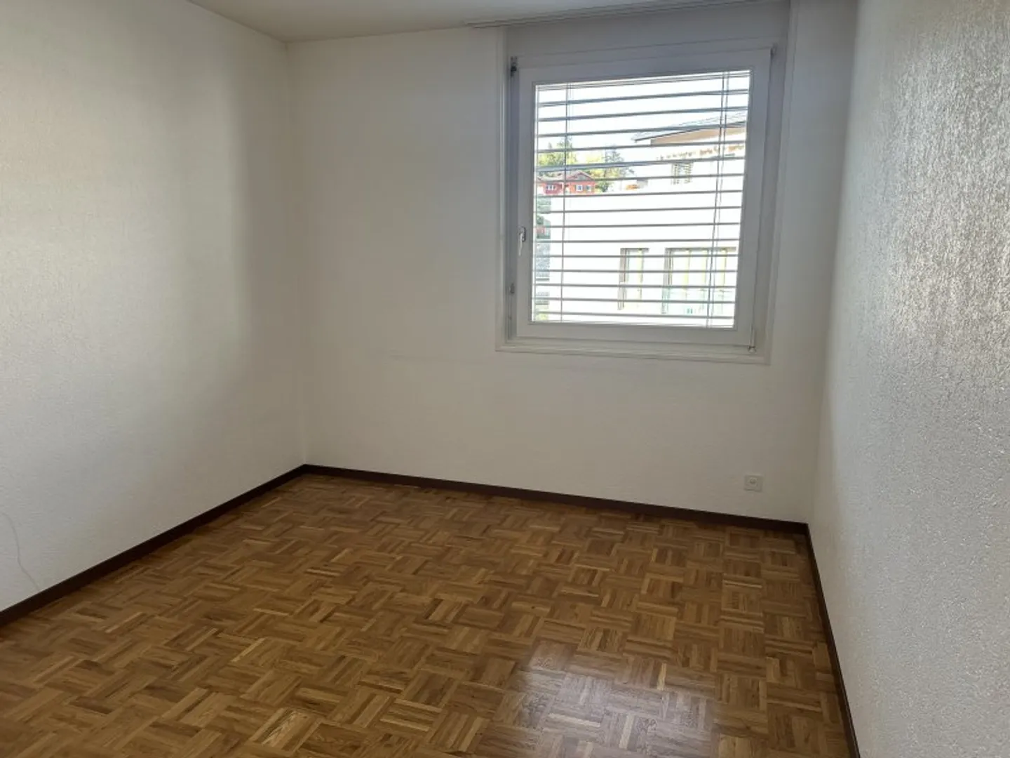 05107 - 4.5 Room Apartment - Rue du Château-Vieux 5 - Monthey - Photo 4 of 8