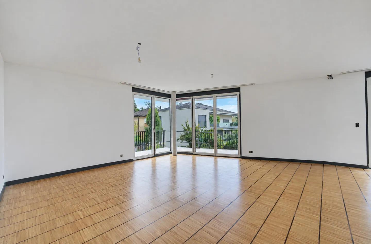 Spacious Apartment in Pully - Photo 7 of 17