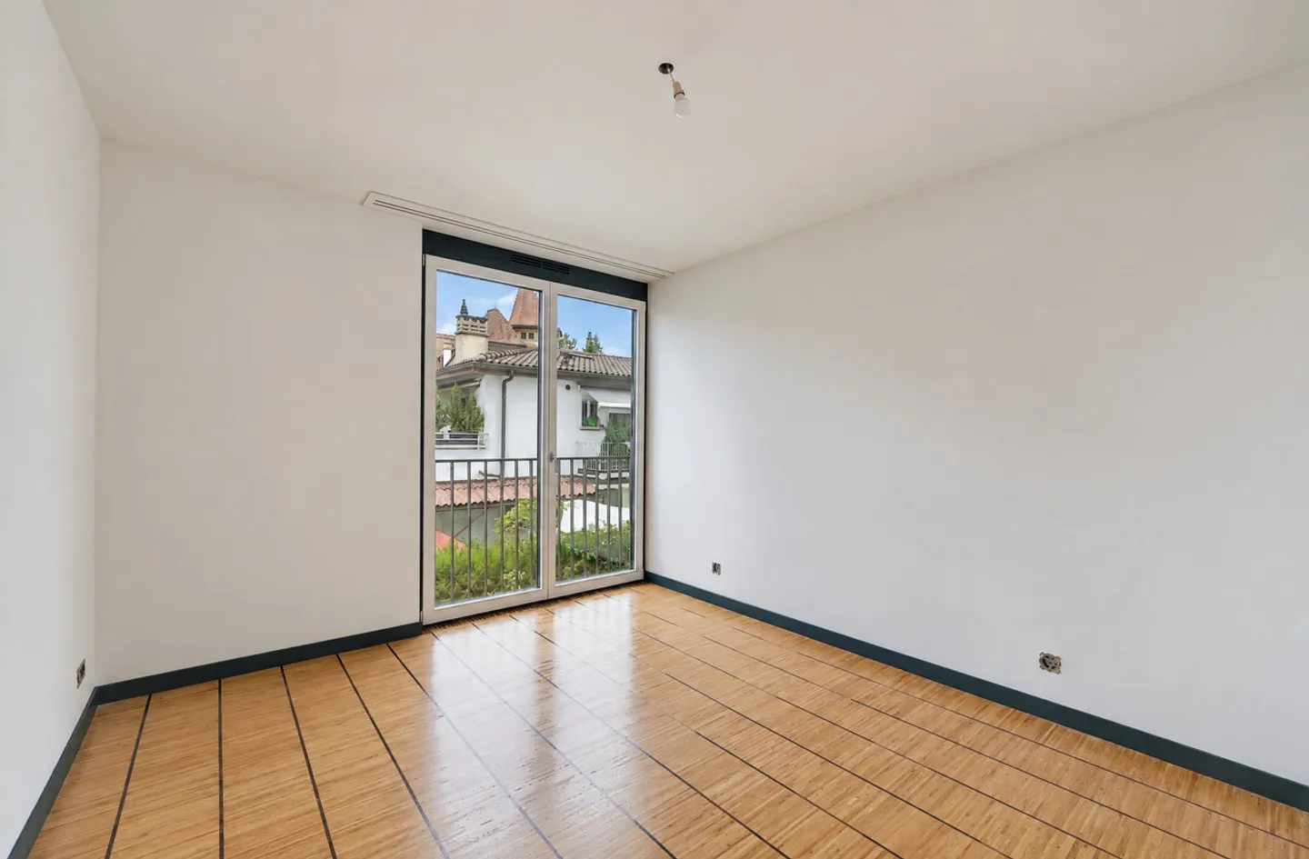 Spacious Apartment in Pully - Photo 12 of 17