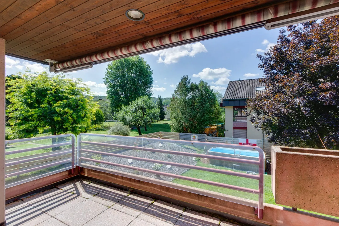 Geräumige Wohnung mit Blick ins Grüne - Foto 3 von 12