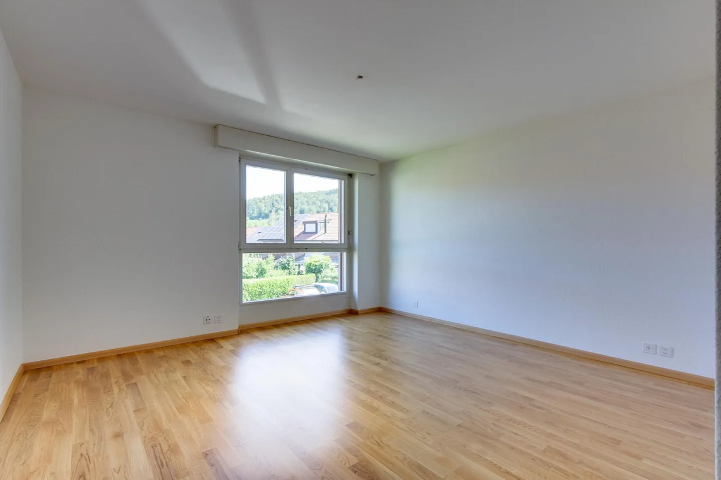 Geräumige Wohnung mit Blick ins Grüne - Foto 8 von 12