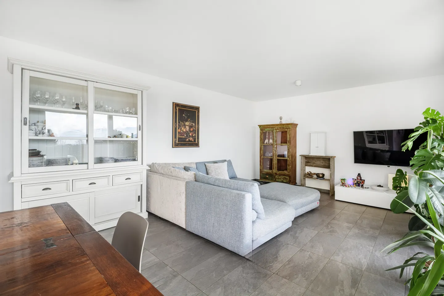 Appartement élégant avec jardin privé - Photo 3 sur 11