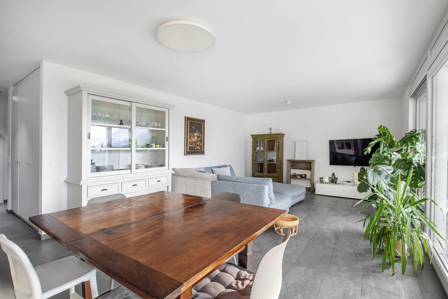 Appartement élégant avec jardin privé - Photo 4 sur 11