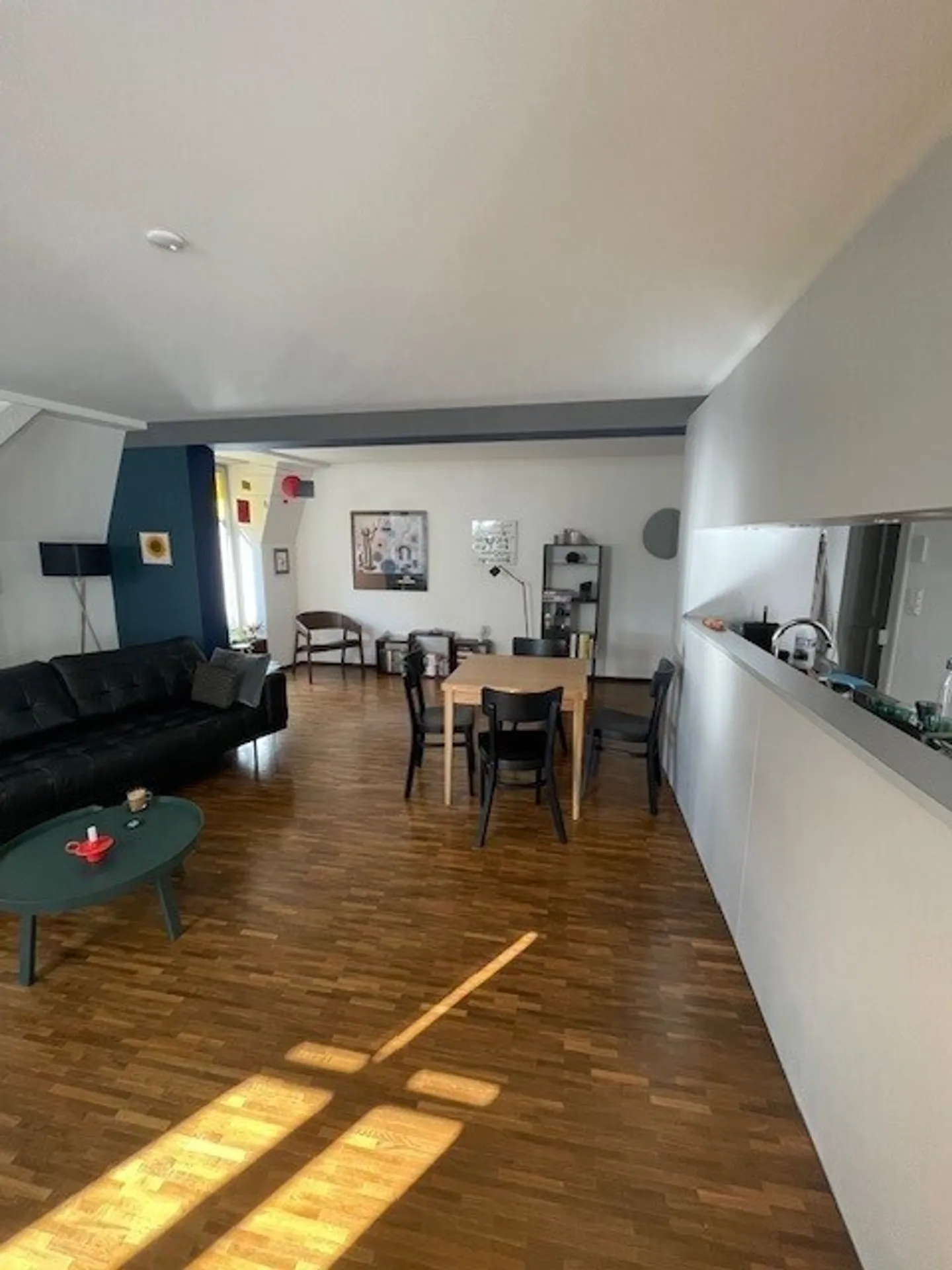 Apartment for rent - Photo 4 of 7