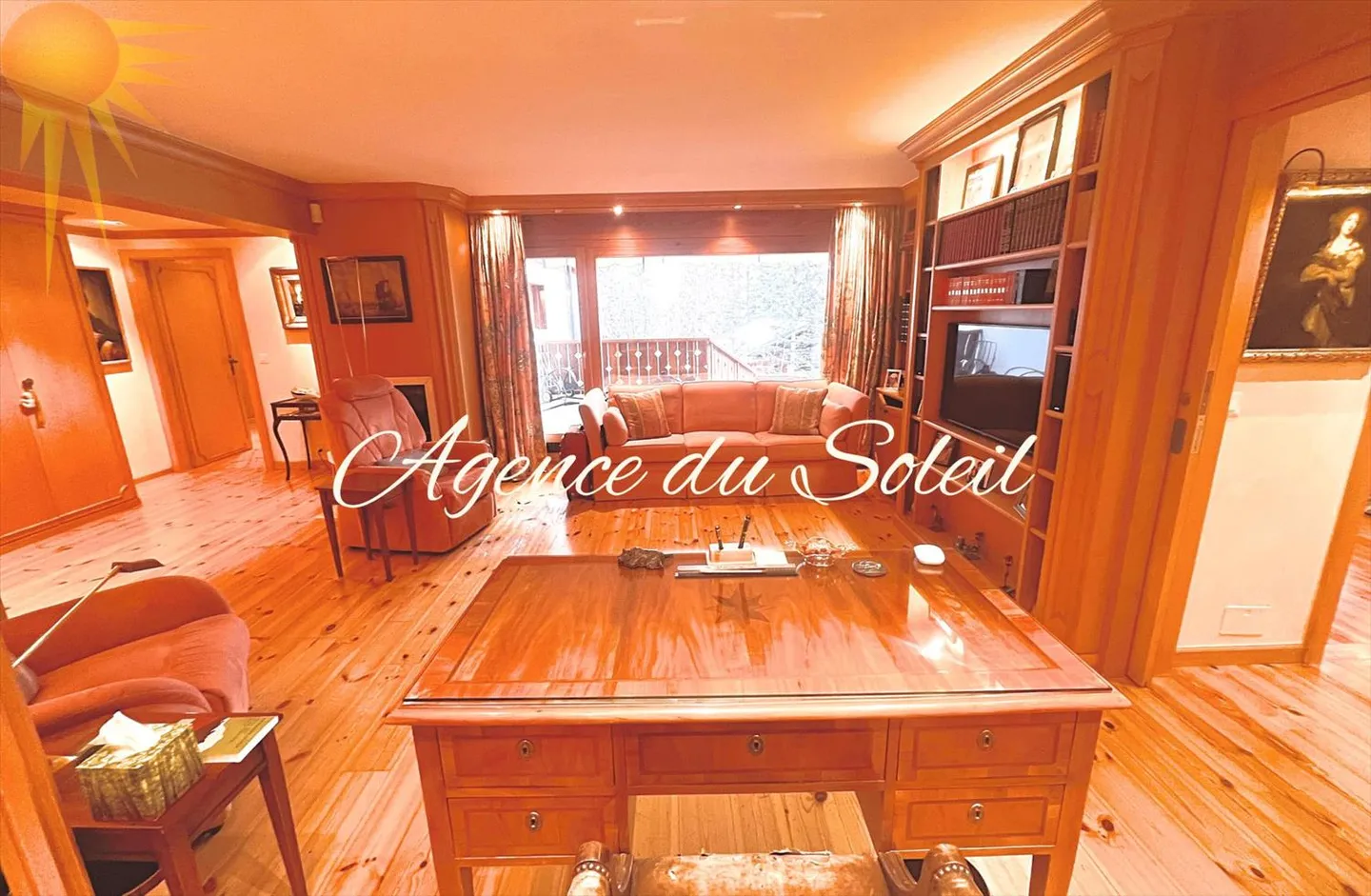 Magnifica proprietà con 4,5 vani + 3,5 vani + stanza di servizio, giardino, piscina privata nel cuore di Crans! - Foto 11 di 13