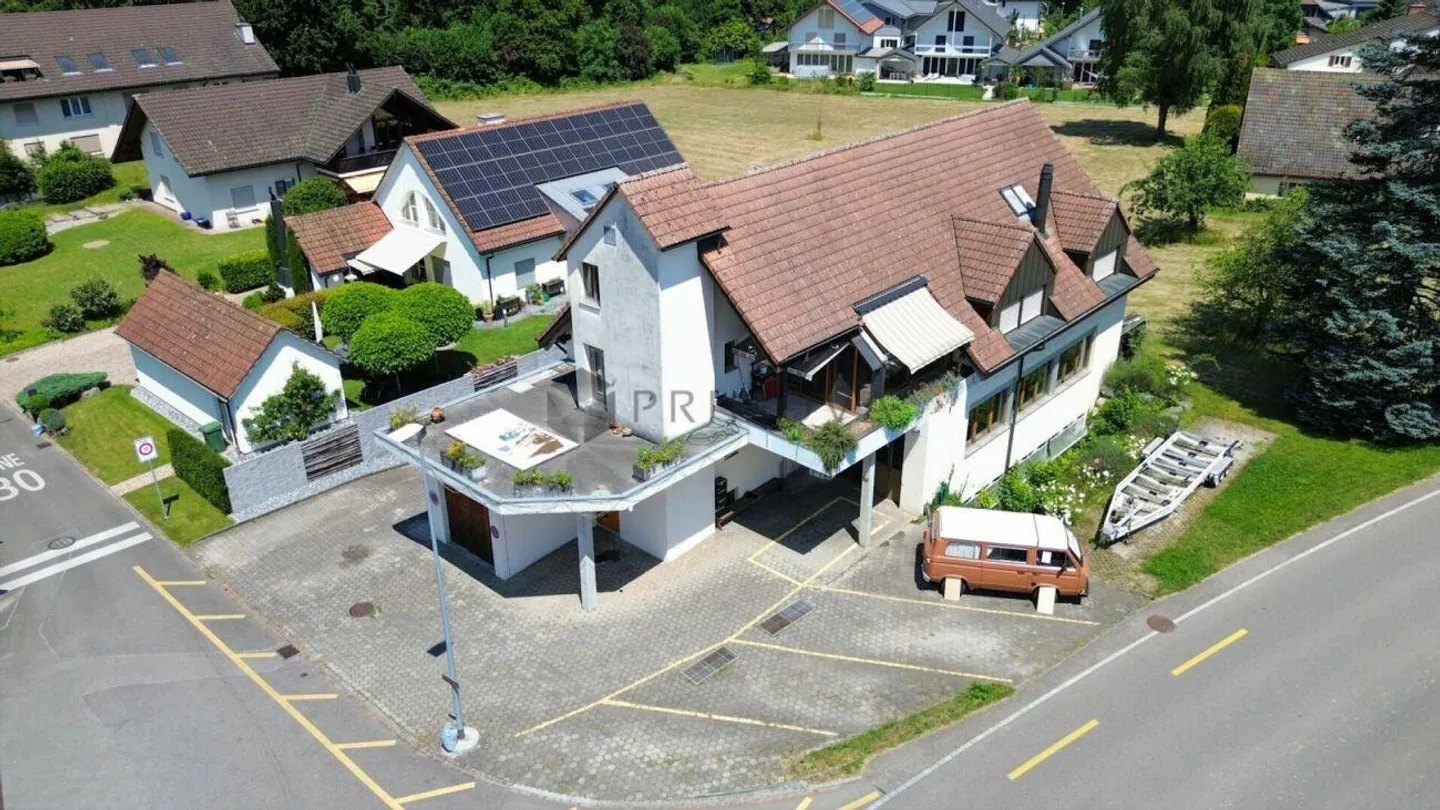 Opportunité d'investissement intéressante avec plus de 5% de rendement - Vivre et travailler sous un même toit - Photo 1 sur 15