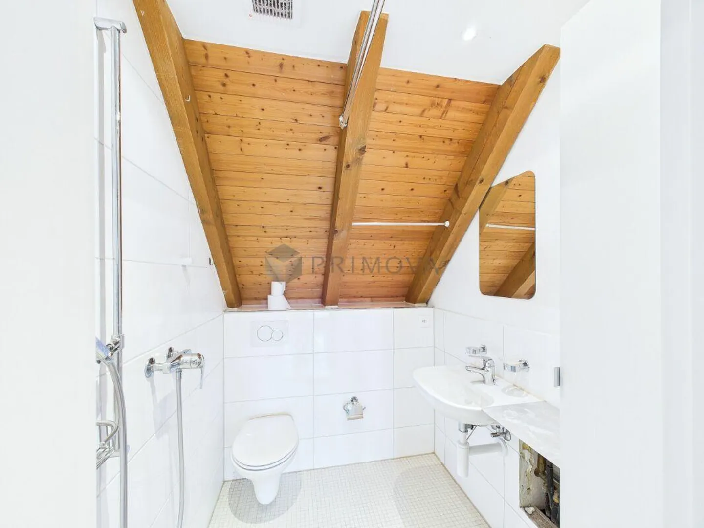 Opportunité d'investissement intéressante avec plus de 5% de rendement - Vivre et travailler sous un même toit - Photo 14 sur 15